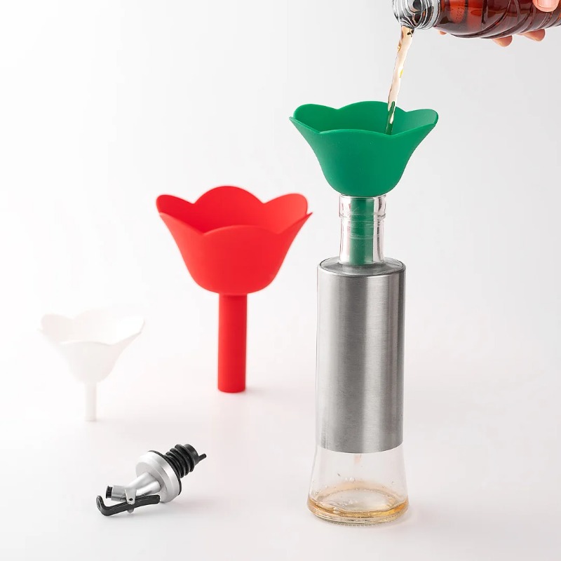 Creative flower funnel three-p - огляд і ціна Home Cooking Oil